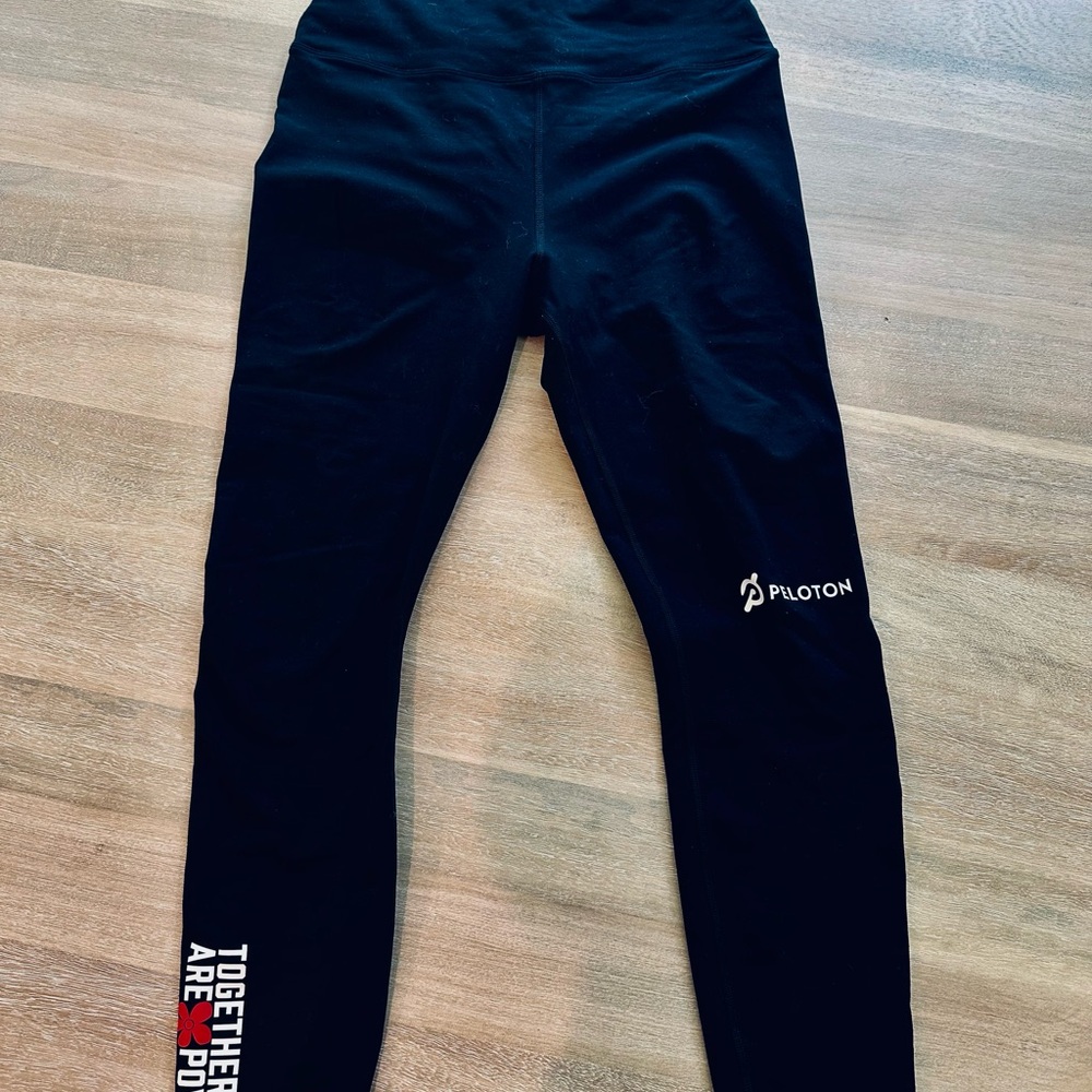 Peloton cadent leggings